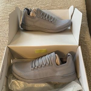 Brand new APL Techloom Breeze 8.5